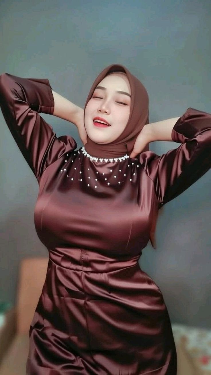 Viral Lagi lagi Jilbab Merah Top Trend Indonesia 2026