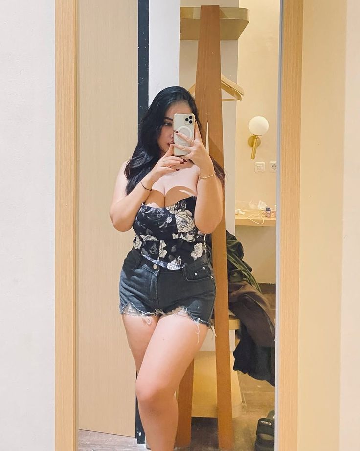 Bök3p 2026 Barat Viral Cewek Toge pamer tubuh padatnya Top Global Tante